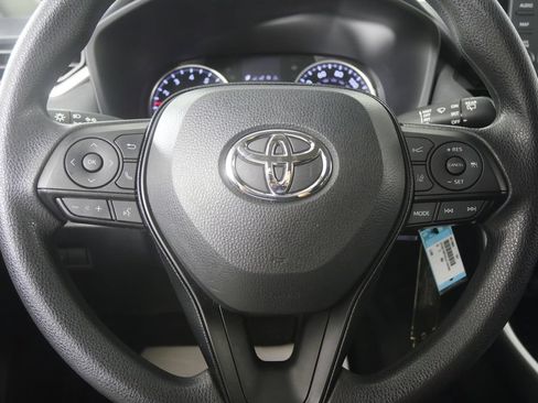 Used 2020 Toyota RAV4 LE w/ All Weather Liner Package AWD/4WD image 13