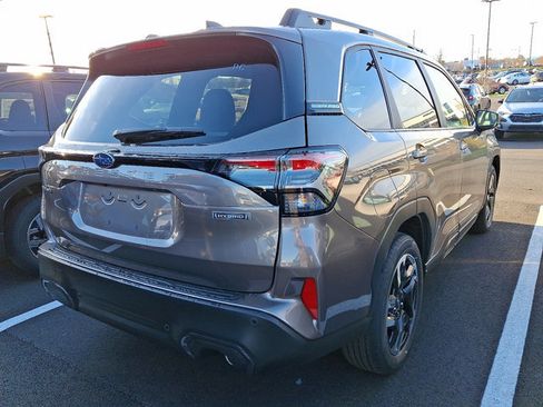 New 2025 Subaru Forester Limited image 4