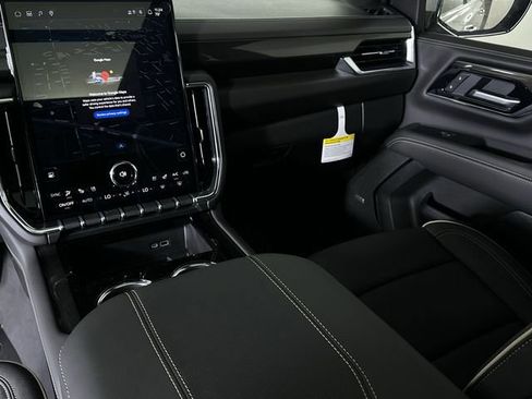 New 2026 GMC Yukon XL Elevation w/ Elevation Premium Package AWD/4WD image 36