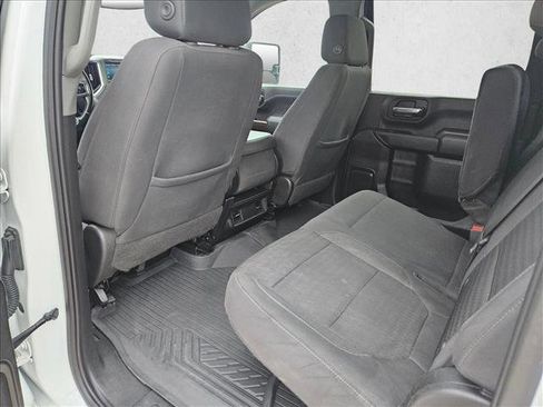 Used 2023 Chevrolet Silverado 2500 LT AWD/4WD image 13