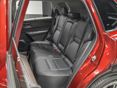 Used 2021 Nissan Rogue SL w/ Premium Package image 30