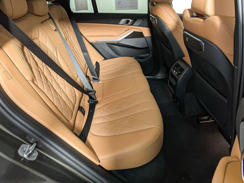 Certified 2024 BMW X5 xDrive40i w/ Premium Package image 41