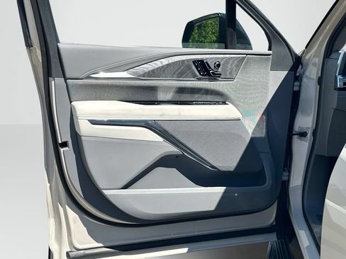New 2026 Cadillac Escalade IQL Sport 1 AWD/4WD image 8