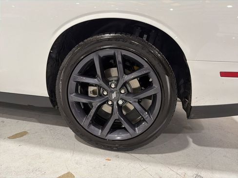 Used 2023 Dodge Challenger R/T w/ Blacktop Package image 32