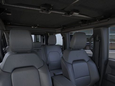 New 2026 Ford Bronco Badlands image 13