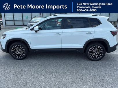 New 2025 Volkswagen Taos SE
