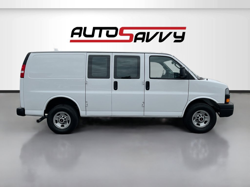 Used 2024 GMC Savana 2500 w/ Driver Convenience Package RWD image 8