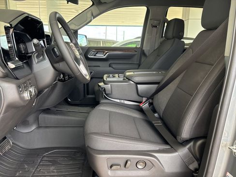 New 2026 GMC Sierra 1500 Elevation w/ Elevation Select Package AWD/4WD image 13