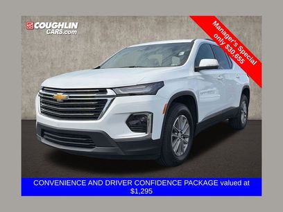 Used 2024 Chevrolet Traverse LT