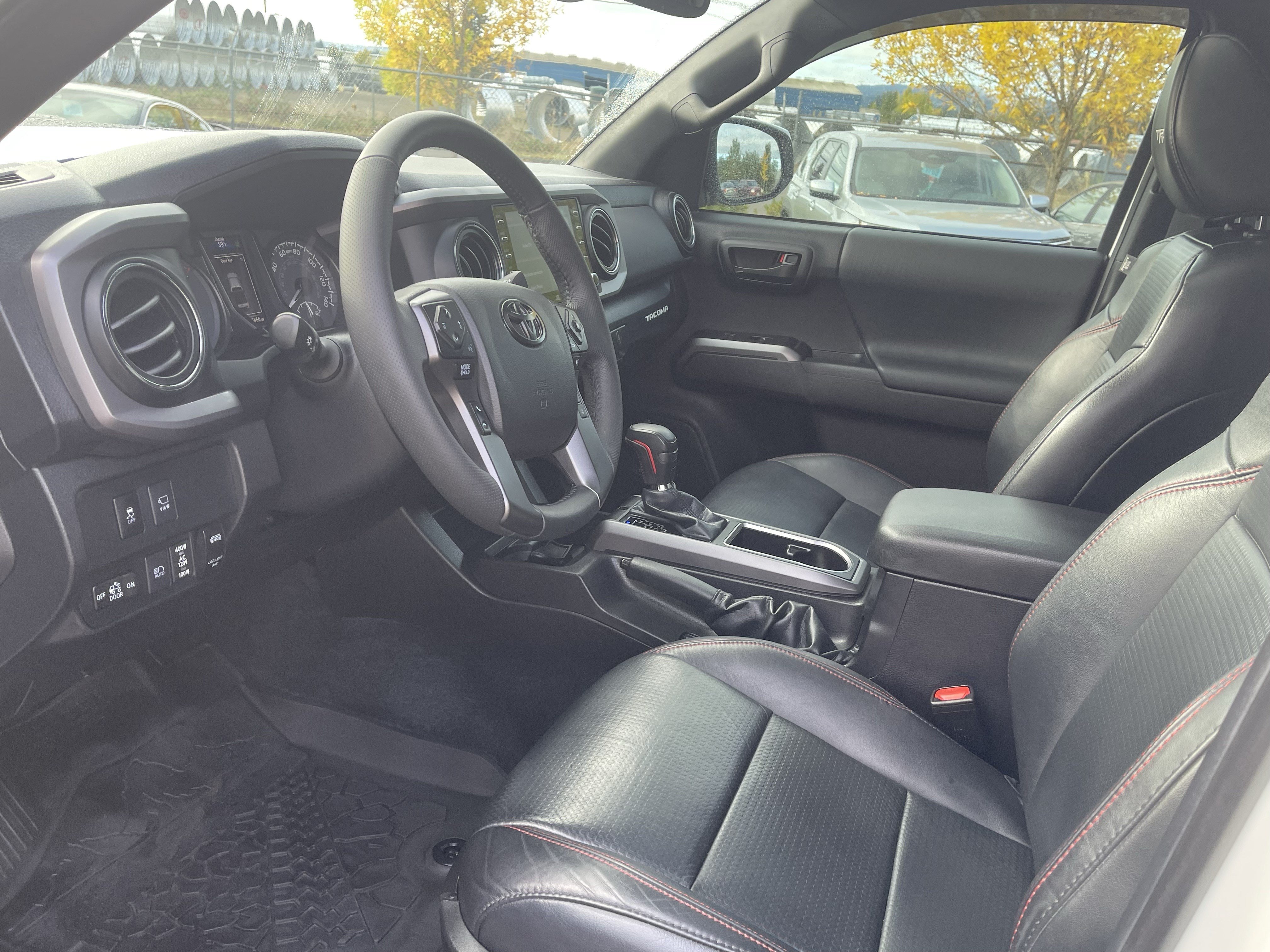 Used 2023 Toyota Tacoma TRD Pro AWD/4WD image 12