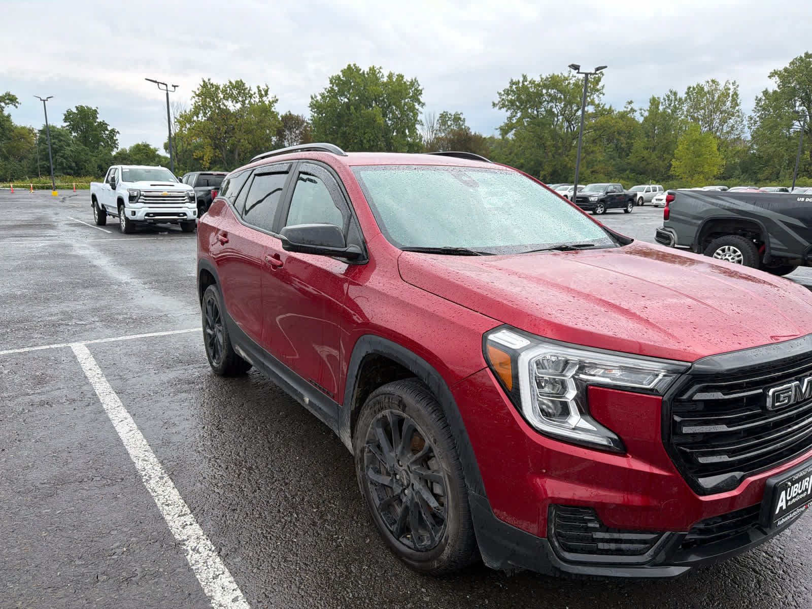 Used 2023 GMC Terrain SLE w/ Driver Convenience Package AWD/4WD image 15