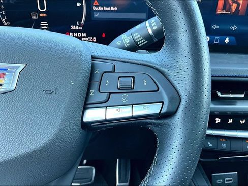Used 2025 Cadillac XT4 Sport AWD/4WD image 21