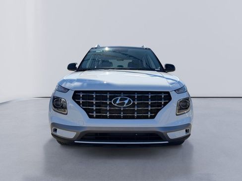 New 2026 Hyundai Venue SEL FWD image 8