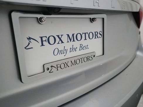 Used 2016 Chevrolet Impala LT w/ Convenience Package image 34