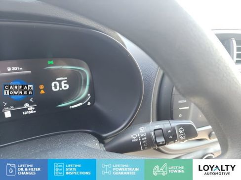 Used 2025 Kia Soul LX image 24