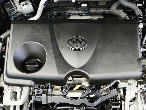 Used 2019 Toyota RAV4 LE w/ All Weather Liner Package AWD/4WD image 33