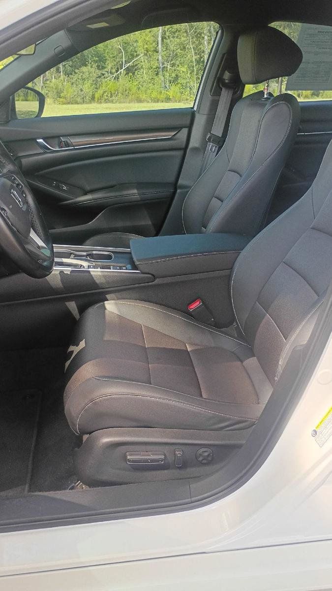 Used 2022 Honda Accord Sport image 10