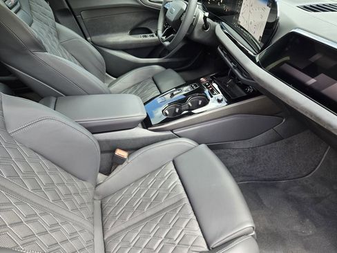 Certified 2025 Audi S5 Prestige AWD/4WD image 17