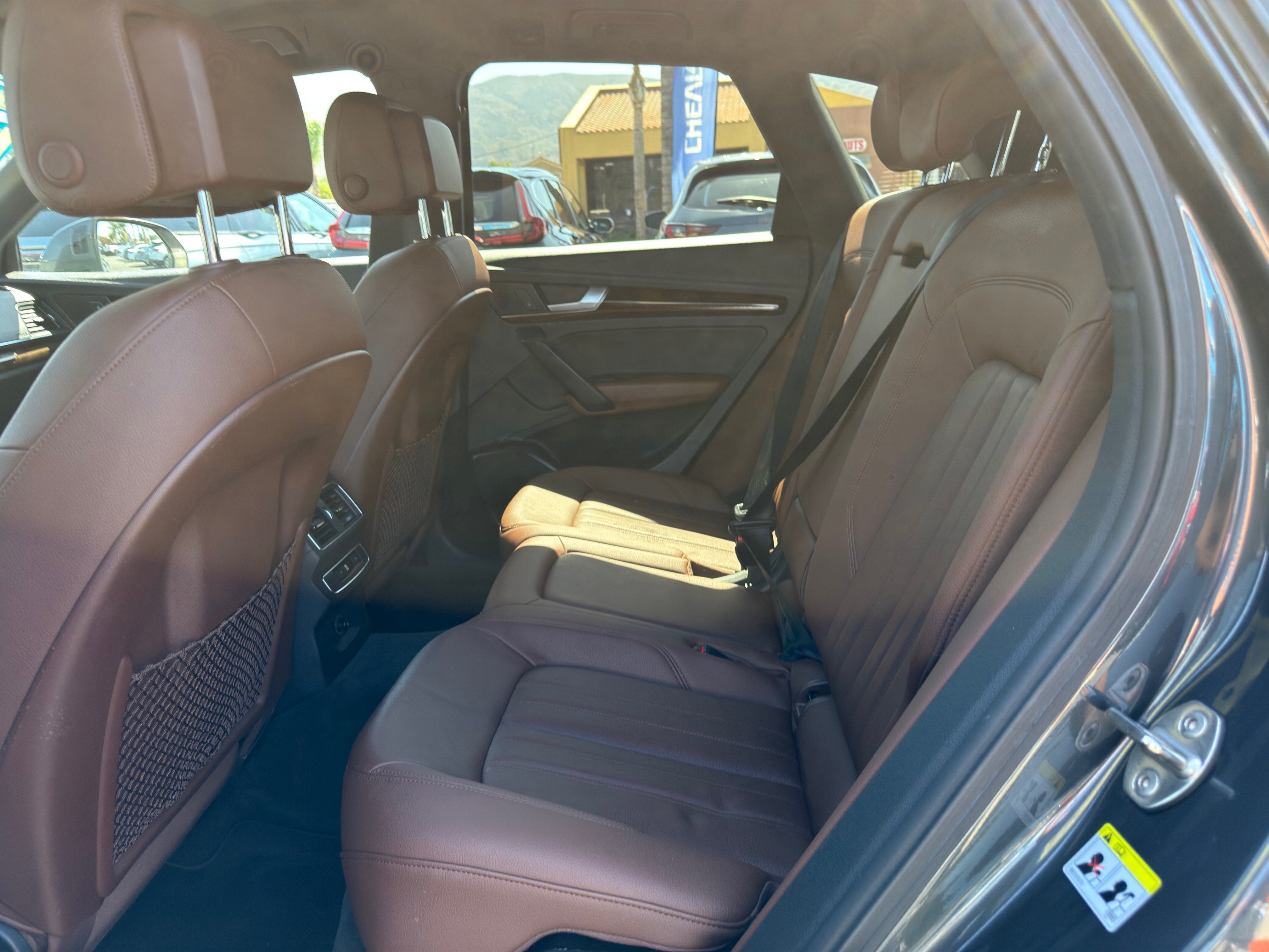 Used 2019 Audi Q5 2.0T Premium w/ Convenience Package AWD/4WD image 17