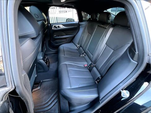 Used 2023 BMW i4 eDrive35 image 19