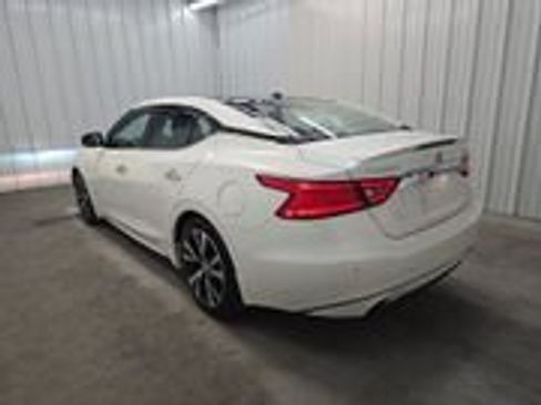 Used 2018 Nissan Maxima Platinum FWD image 2