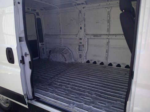 Used 2021 RAM ProMaster 2500 image 11