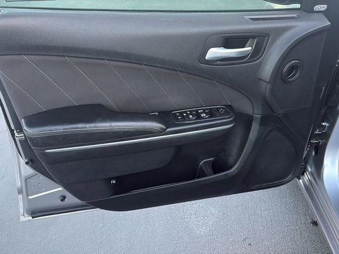 Used 2016 Dodge Charger R/T image 23