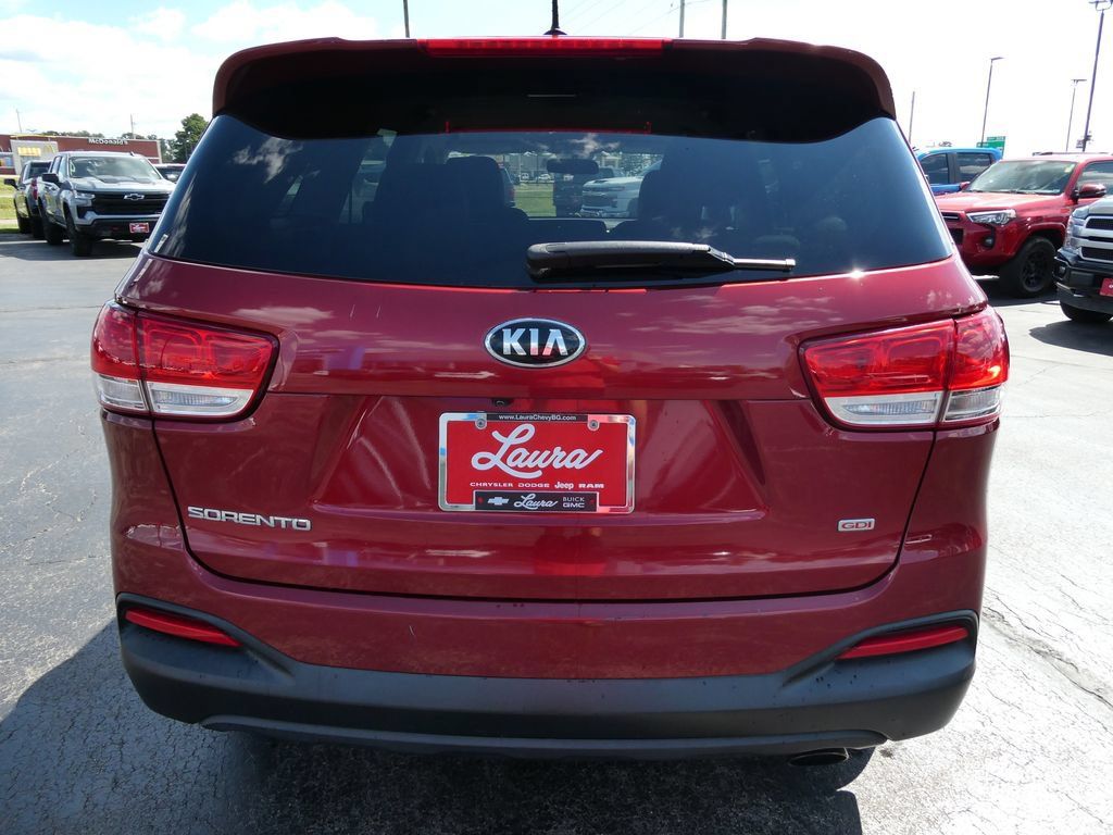 Used 2017 Kia Sorento AWD image 6