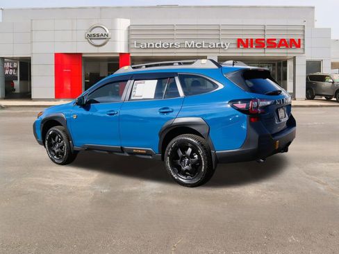 Used 2025 Subaru Outback Wilderness image 5