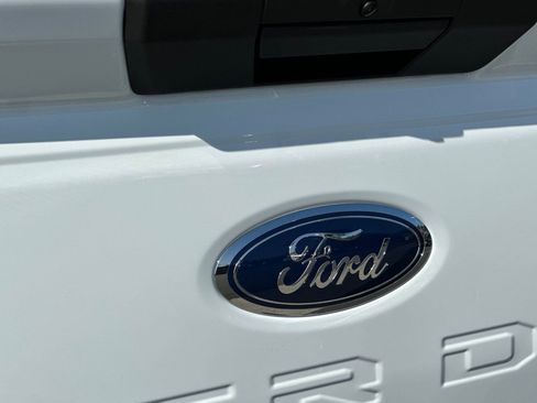 New 2026 Ford F250 XL image 22