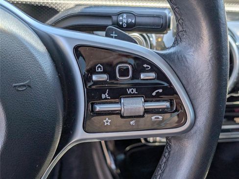 Used 2019 Mercedes-Benz A 220 4MATIC image 23