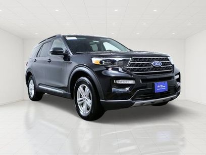 Certified 2023 Ford Explorer XLT w/ Equipment Group 202A