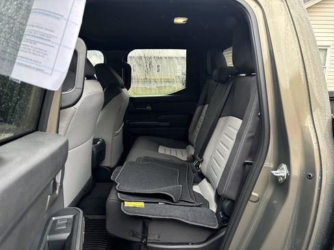 Certified 2025 Toyota Tacoma TRD Sport image 15