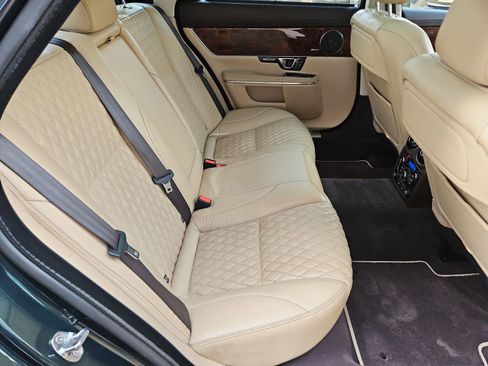 Used 2018 Jaguar XJ L Portfolio image 20