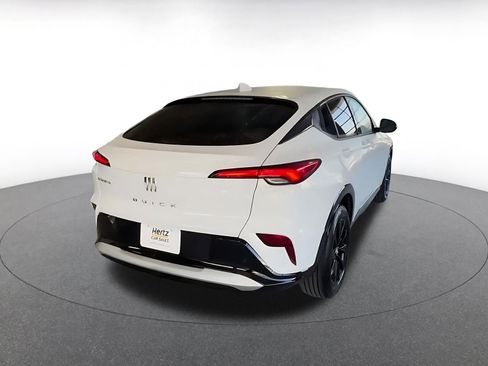 Used 2025 Buick Envista Sport Touring image 13