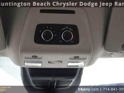 Used 2023 Ford Transit 350 XLT image 21