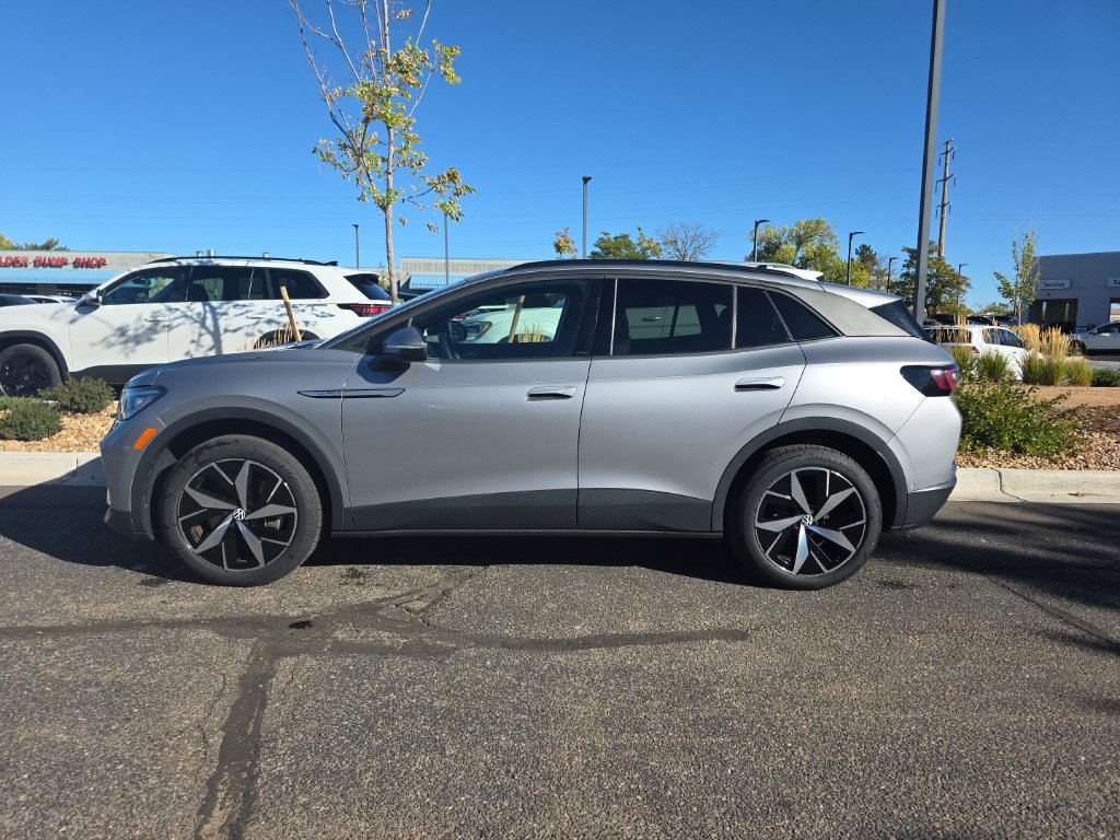 Certified 2023 Volkswagen ID.4 Pro S AWD/4WD image 2