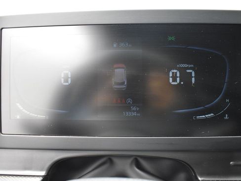 Used 2023 Kia Sportage LX image 15