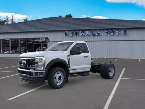 New 2026 Ford F550 4x4 Regular Cab Super Duty image 1