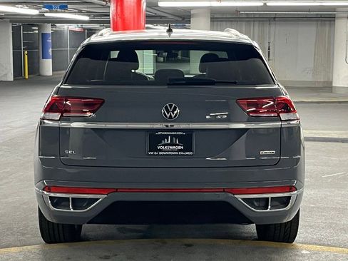 Used 2022 Volkswagen Atlas Cross Sport SEL R-Line image 34