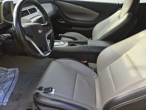 Used 2015 Chevrolet Camaro LT w/ RS Package image 10