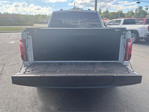 Used 2024 Ford F150 Raptor AWD/4WD image 9