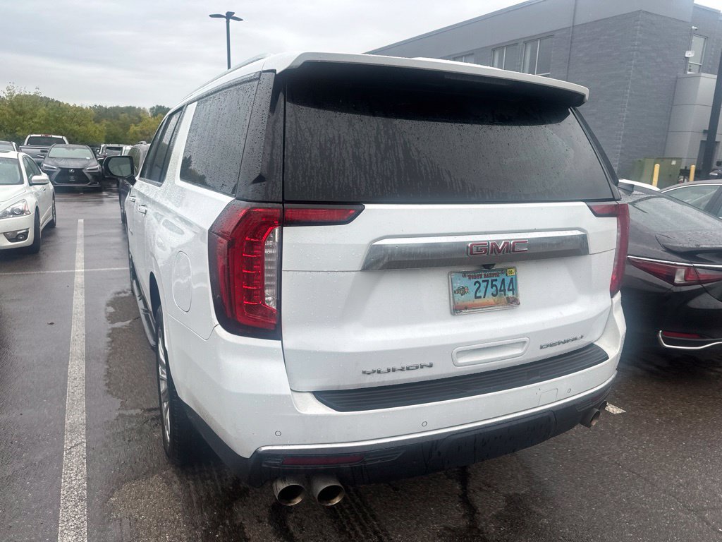 Used 2021 GMC Yukon XL Denali AWD/4WD image 7