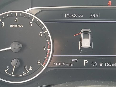 Used 2025 Nissan Pathfinder Rock Creek AWD/4WD image 16