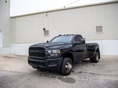 Used 2024 RAM 3500 Tradesman image 3