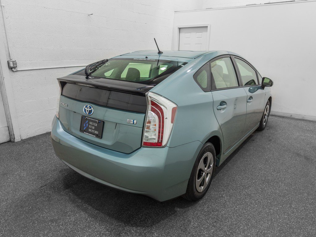 Used 2015 Toyota Prius Two FWD image 8