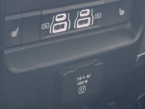 Used 2024 RAM 2500 Rebel w/ Safety Group AWD/4WD image 33