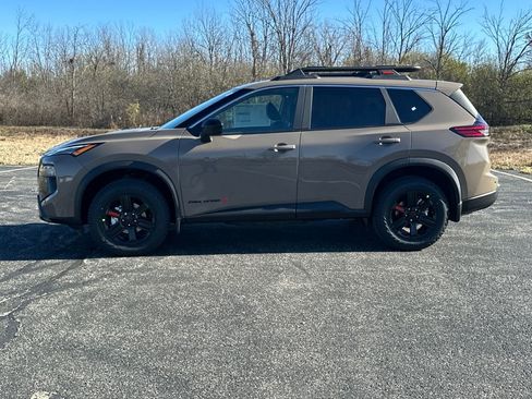 New 2026 Nissan Rogue SV image 2