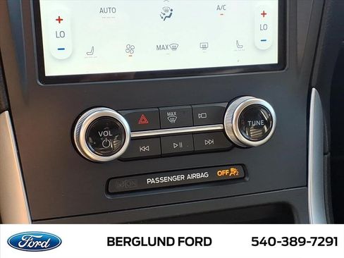 Used 2023 Ford Edge SEL AWD/4WD image 30