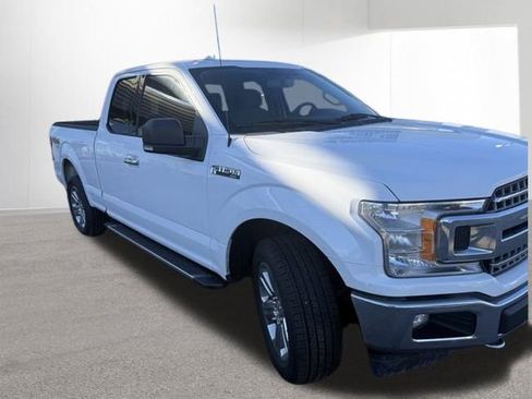 Used 2018 Ford F150 XLT w/ Equipment Group 302A Luxury image 11